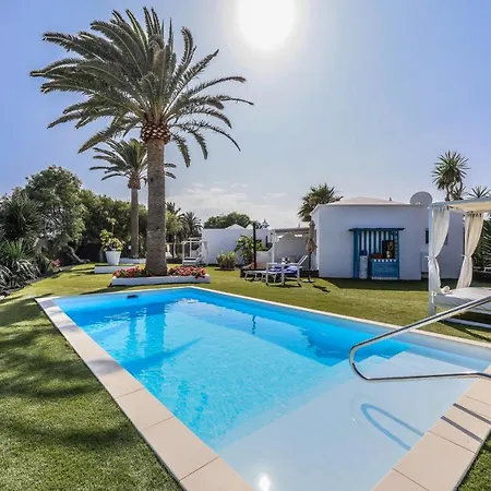 Villa New Lanzasuites *