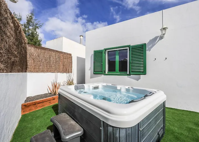 Villa New Lanzasuites