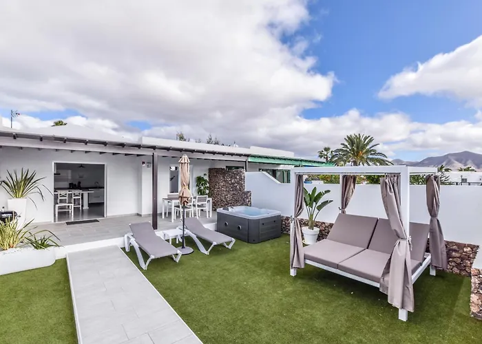 Villa New Lanzasuites Playa Blanca