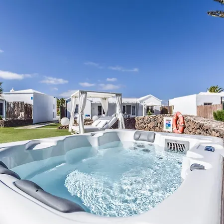 New Lanzasuites * Playa Blanca (Lanzarote)