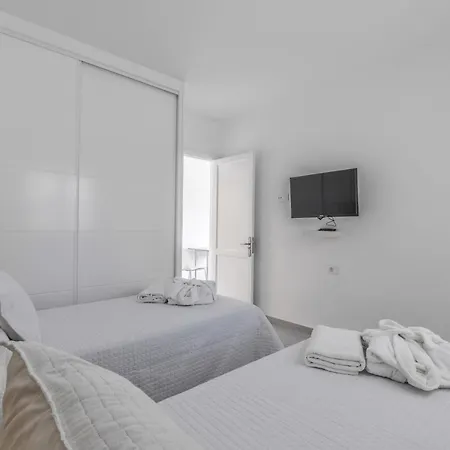 New Lanzasuites פלאיה בלנקה