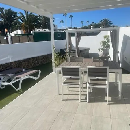 Villa New Lanzasuites