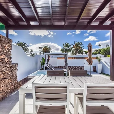 Villa New Lanzasuites