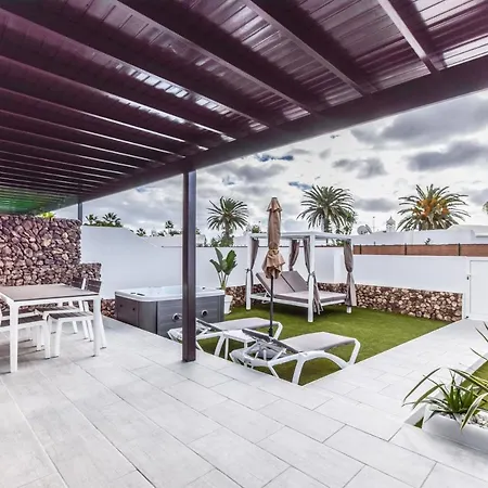 Villa New Lanzasuites Playa Blanca (Lanzarote)