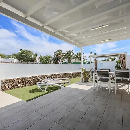 New Lanzasuites Willa Playa Blanca (Lanzarote)