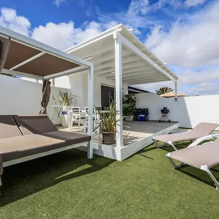 New Lanzasuites Villa Playa Blanca (Lanzarote)