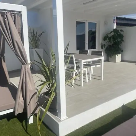New Lanzasuites Villa Playa Blanca (Lanzarote)