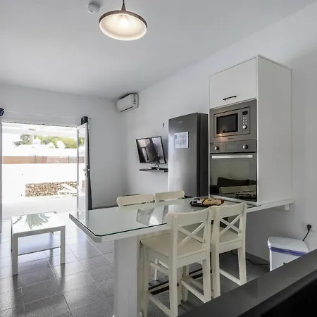 Villa New Lanzasuites Playa Blanca (Lanzarote)