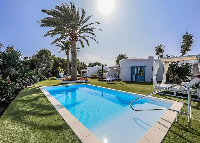 Villa New Lanzasuites *